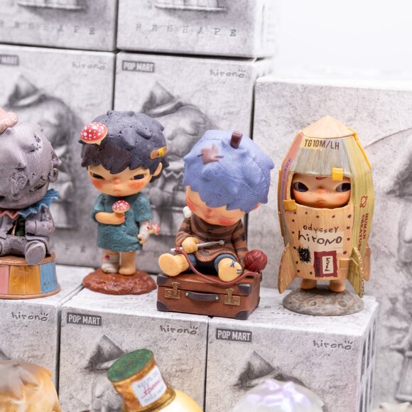 POP MART x Healing Hirono x Reshape Series Confirmed Figure in Open Box BNWT - Picture 6 of 6